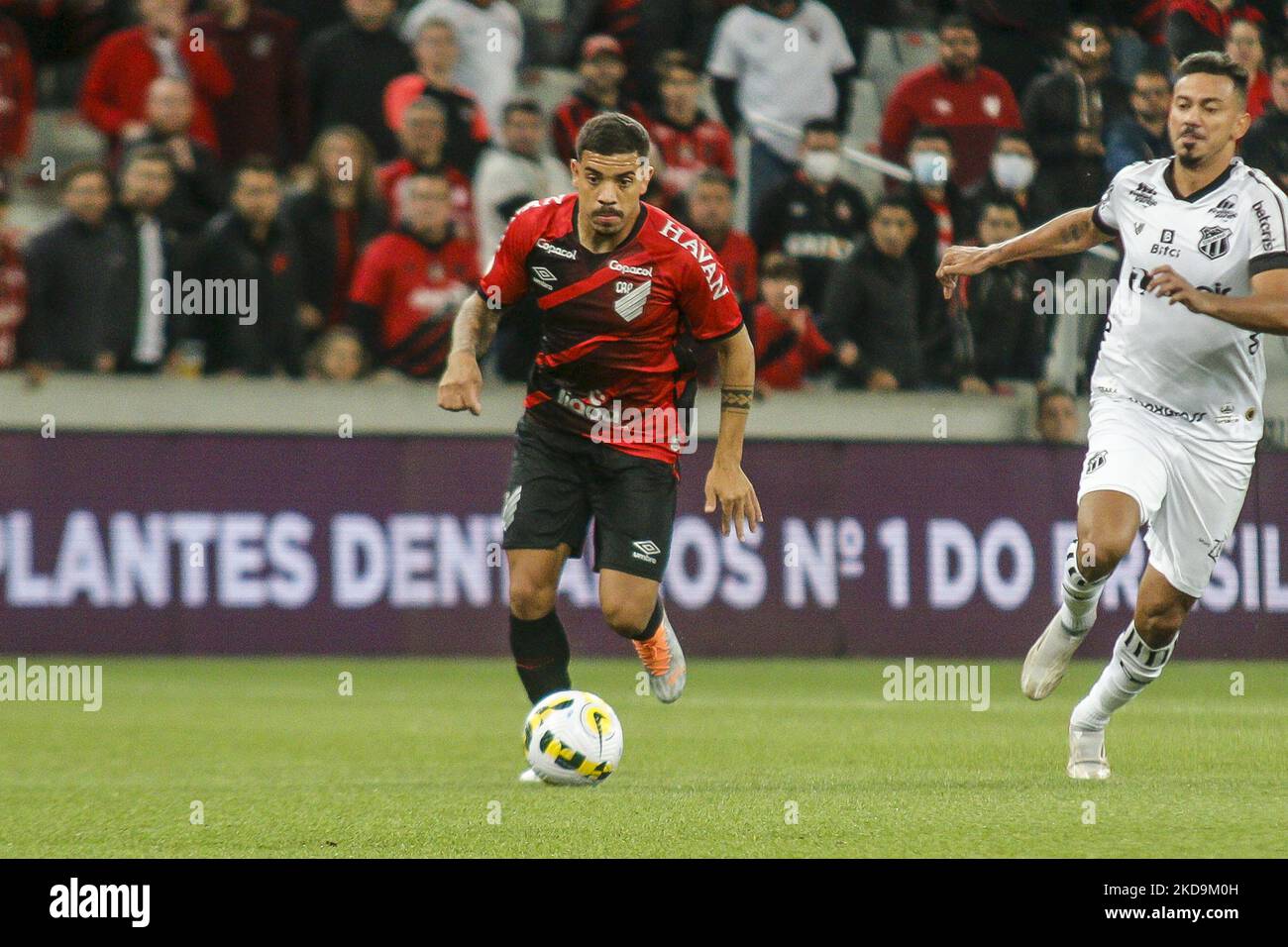 Athletico PR-Spieler David Terans während des Spiels gegen Ceará Brazilian League Serie A 2022 - Runde 5 im Stadion Arena da Baixada in Curitiba-PR/Brasilien. (Foto von Gabriel Machado/NurPhoto) Stockfoto