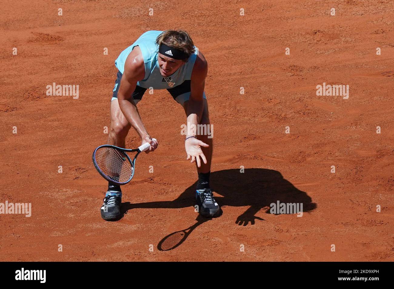 Alexander Zverev sieht am 14. Mai 2022 im Foro Italico in Rom, Italien, beim Halbfinalspiel Internazionali BNL D'Italia 2022 zwischen Stefanos Tsitsipas und Alexander Zverev - Day Seven niedergeschlagen aus. (Foto von Giuseppe Maffia/NurPhoto) Stockfoto