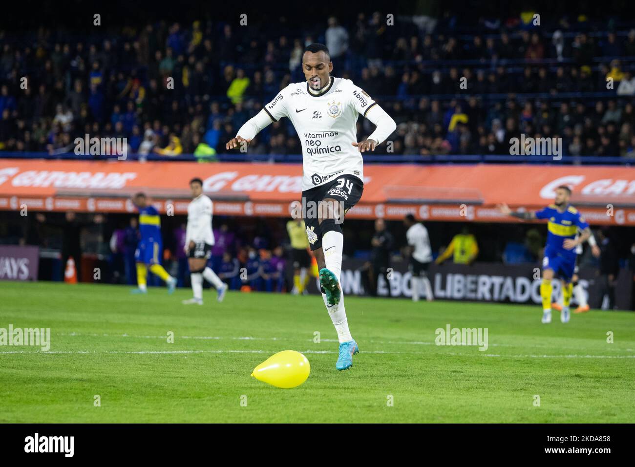 Raul Gustavo von Brasiliens Korinthern in Aktion während eines Fußballspieles der Copa Libertadores gegen Argentinien´s Boca Juniors im Bombonera-Stadion in Buenos Aires, Argentinien 17. Mai 2022. (Foto von Matías Baglietto/NurPhoto) Stockfoto