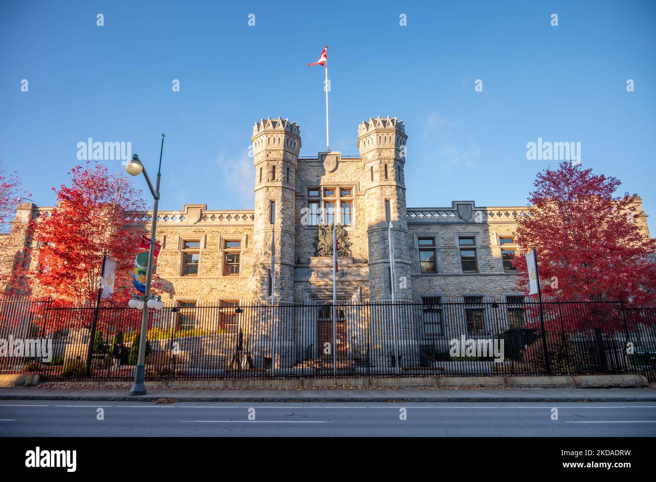 Ottawa, Ontario - 21. Oktober 2022: Außenansicht der Royal Canadian Mint in Ottawa. Stockfoto