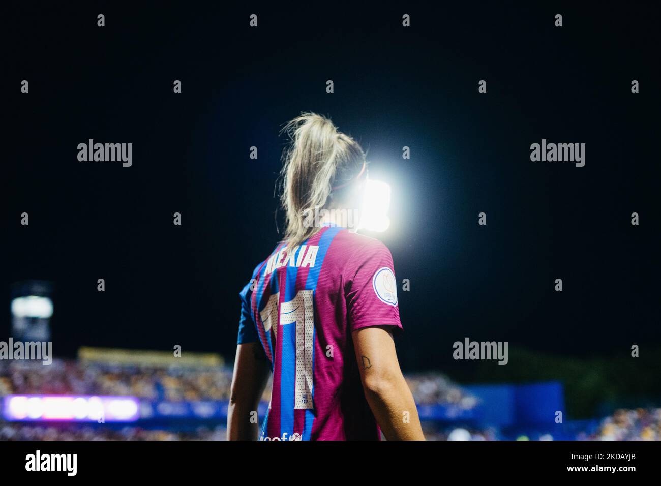 Alexia Putellas vom FC Barcelona in Aktion während des spanischen Halbfinals 2, Copa de la Reina, eines Fußballspiels zwischen dem FC Barcelona und Real Madrid am 25. Mai 2022 in Alcorcon, Madrid, Spanien. (Foto von Jon Imanol Reino/NurPhoto) Stockfoto Alexia Putellas vom FC Barcelona in Aktion während des spanischen Halbfinals 2, Copa de la Reina, eines Fußballspiels zwischen dem FC Barcelona und Real Madrid am 25. Mai 2022 in Alcorcon, Madrid, Spanien. (Foto von Jon Imanol Reino/NurPhoto) Stockfoto