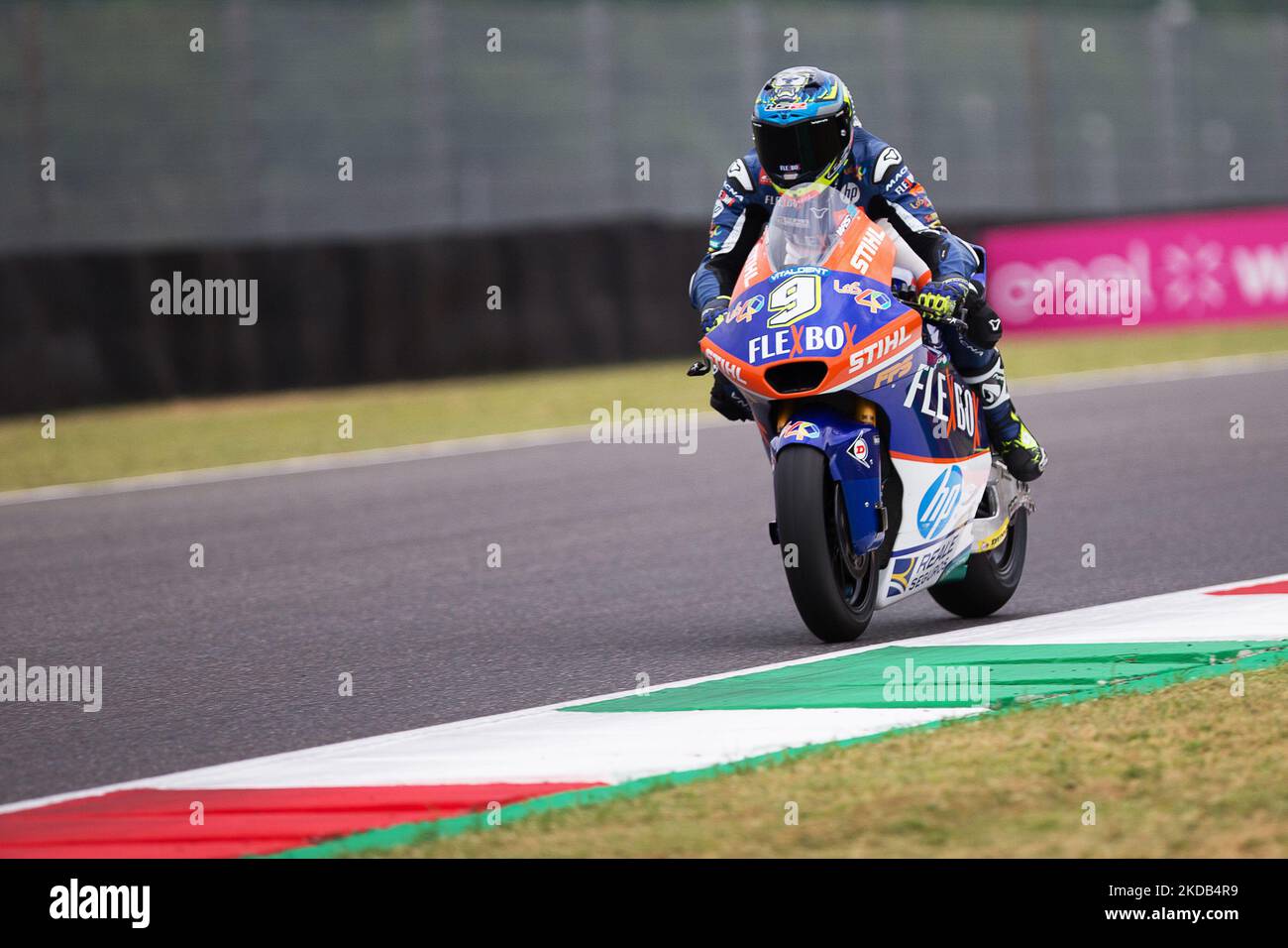 9 Jorge Navarro (Pons Team Kalex Moto2) während der MotoGP Weltmeisterschaft 2022 Gran Premio dâ€™Italia Oakley Qualifying am 28. Mai 2022 auf dem internationalen Kurs des Mugello in Mugello, Italien (Foto: Valerio Origo/LiveMedia/NurPhoto) Stockfoto