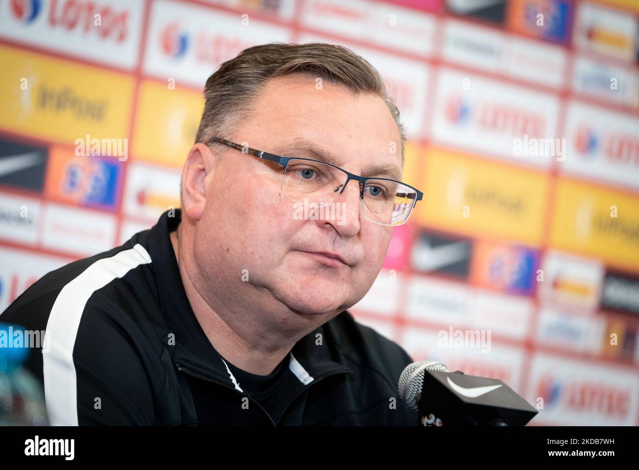 Czeslaw Michniewicz (Cheftrainer der Polnischen Nationalmannschaft der Männer) während der Pressekonferenz der polnischen Fußballnationalmannschaft am 30. Mai 2022 im DoubleTree by Hilton in Warschau, Polen (Foto: Mateusz Wlodarczyk/NurPhoto) Stockfoto