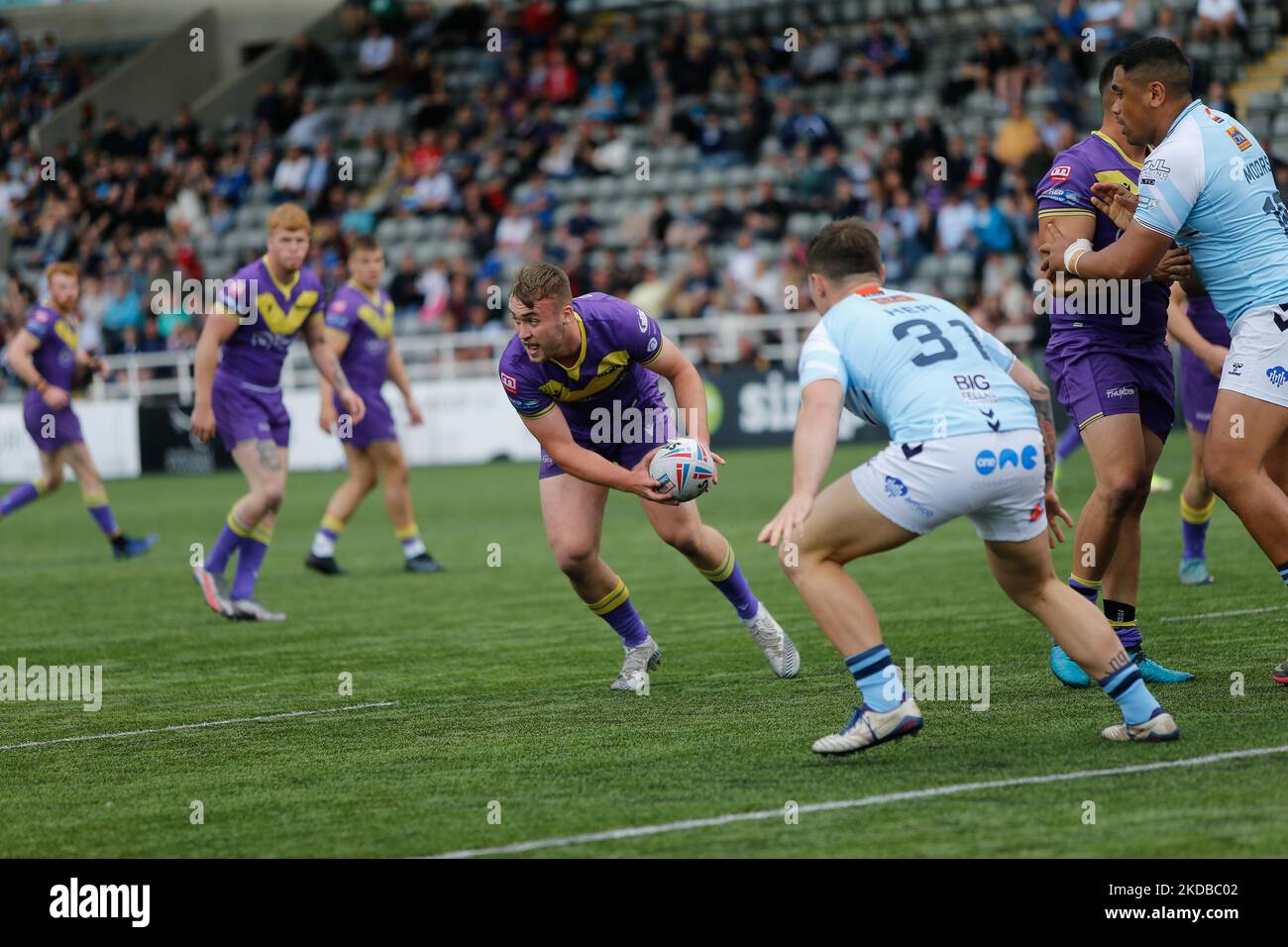 Connor Bailey von Newcastle Thunder in Aktion während des WETTLAUFS DER BETFRED Championship zwischen Newcastle Thunder und Featherstone Rovers im Kingston Park, Newcastle am Donnerstag, dem 2.. Juni 2022. (Foto von Chris Lishman/MI News/NurPhoto) Stockfoto