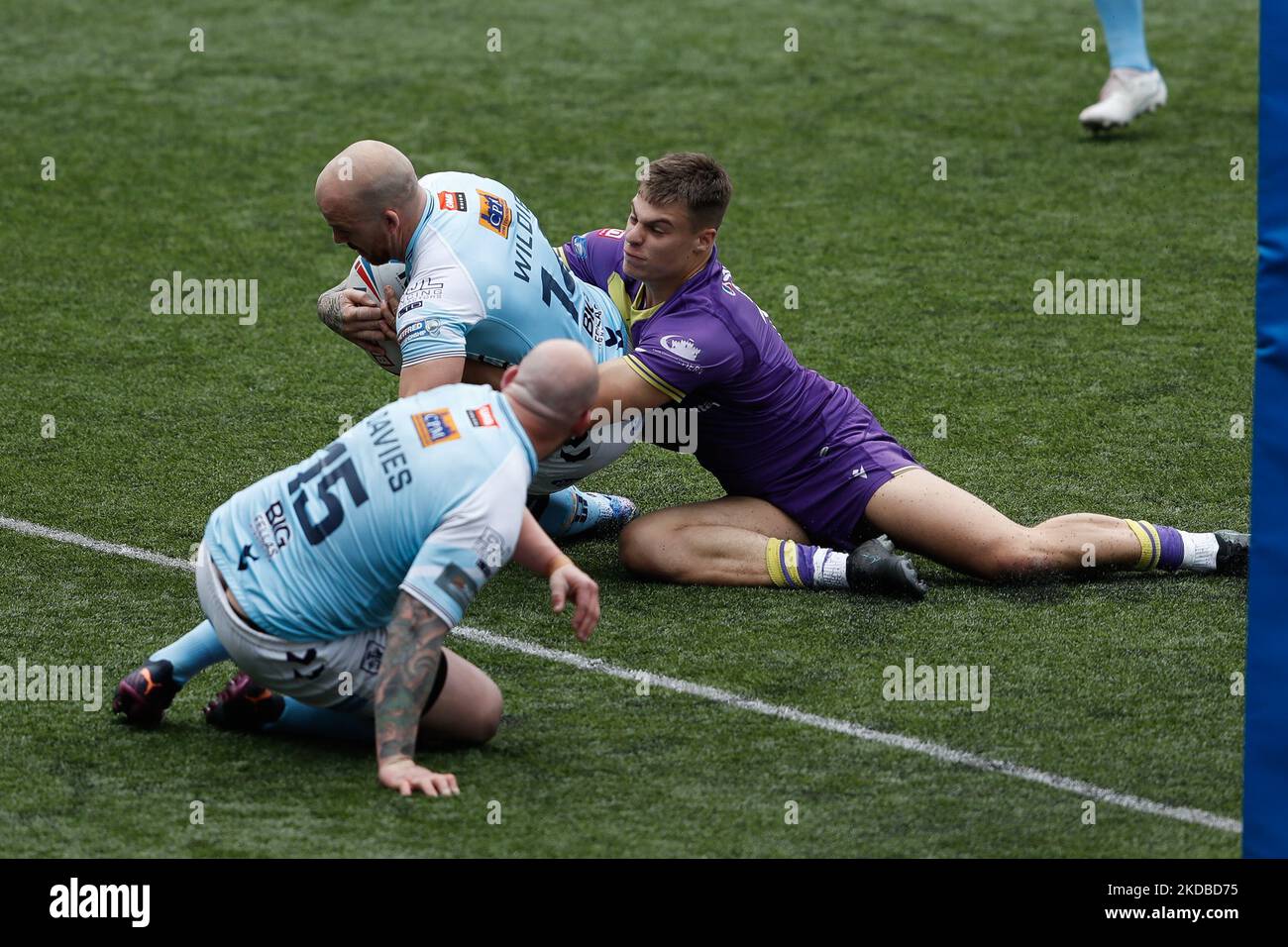 Matty Wildie von Featherstone Rovers erzielt am Donnerstag, dem 2.. Juni 2022, beim WETTSPIEL DER BETFRED Championship zwischen Newcastle Thunder und Featherstone Rovers im Kingston Park, Newcastle, den zweiten Versuch ihrer Seite. (Foto von will Matthews/MI News/NurPhoto) Stockfoto