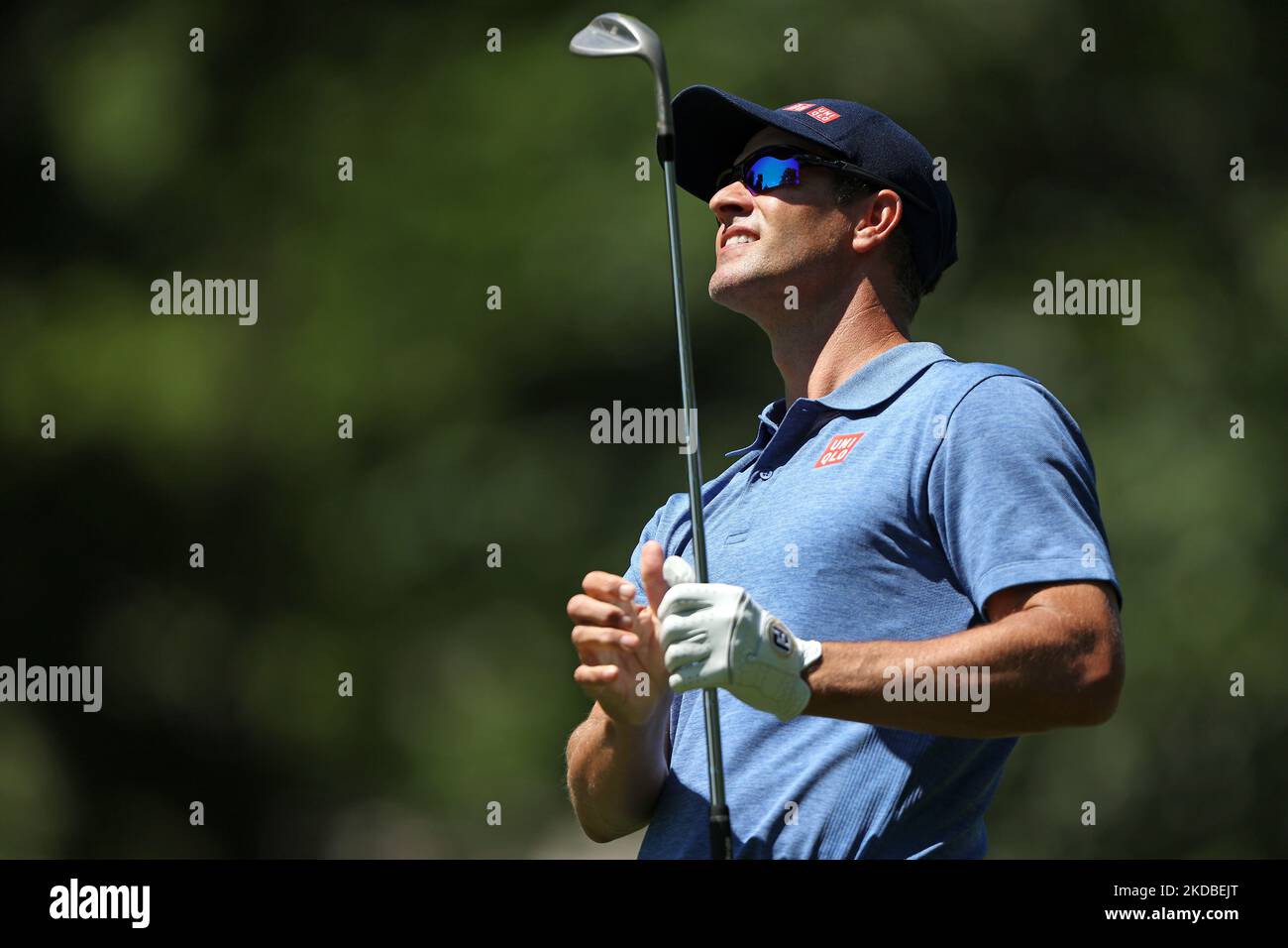 Adam Scott aus Australien folgt seinem Fairway-Schuss auf das 9.-Loch während der zweiten Runde des Memorial Tournaments, das Workday am Freitag, den 3. Juni 2022 im Muirfield Village Golf Club in Dublin, Ohio, USA, präsentiert hat. (Foto von Jorge Lemus/NurPhoto) Stockfoto