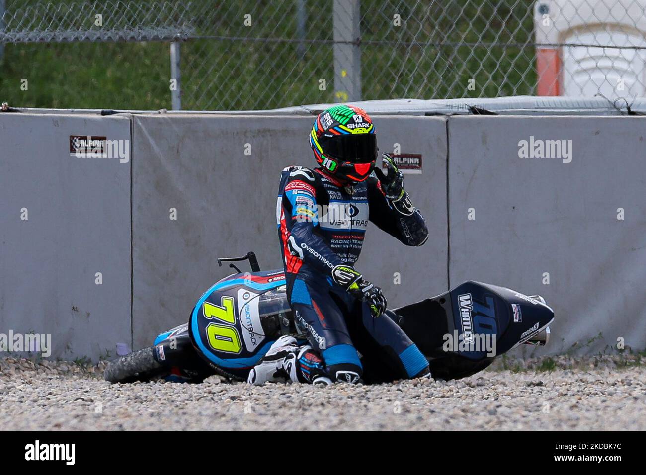 Joshua Whatley aus Großbritannien vom VisionTrack Racing Team mit Honda während des freien Trainings Moto3 des Gran Premio Monster Energy de Catalunya auf dem Circuit de Barcelona-Catalunya in Barcelona. (Foto von DAX Images/NurPhoto) Stockfoto