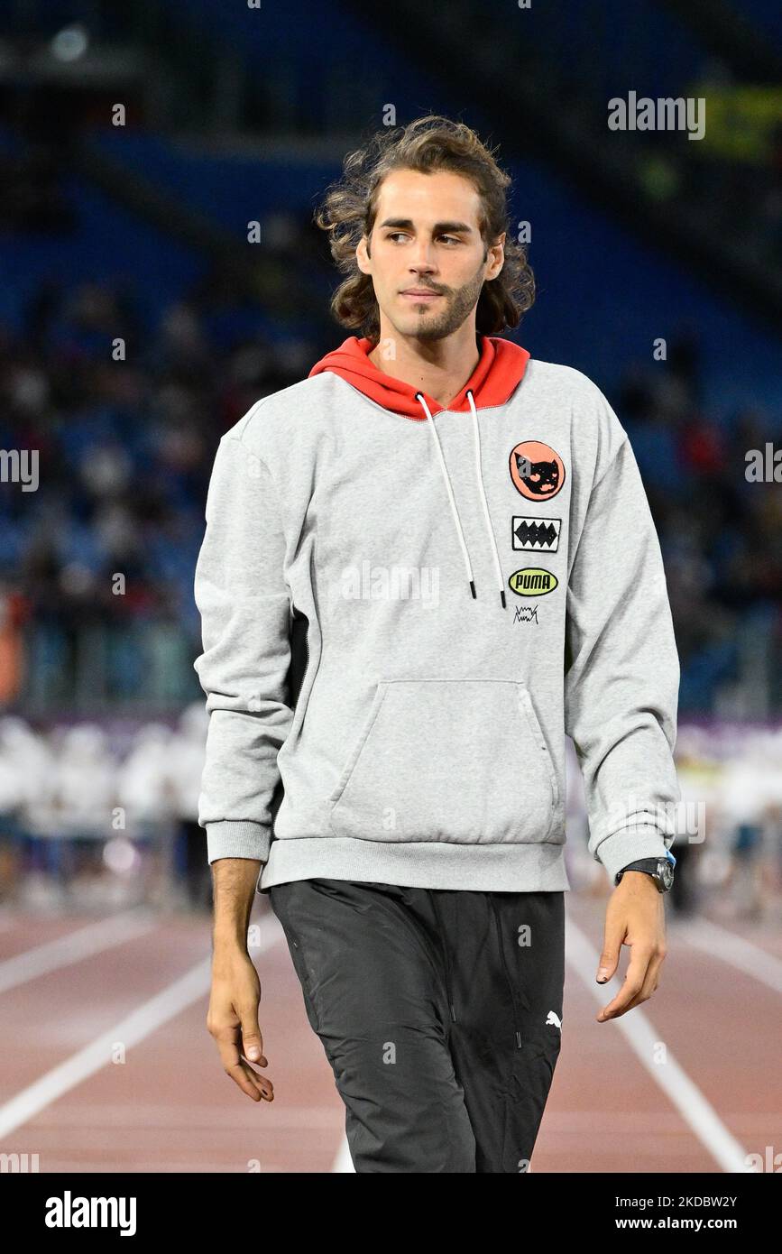 Gianmarco Tamberi (ITA) während der Goldenen Gala der Wanda Diamond League am 09. Juni 2022 im Olympiastadion in Rom (Foto: Fabrizio Corragetti/LiveMedia/NurPhoto) Stockfoto