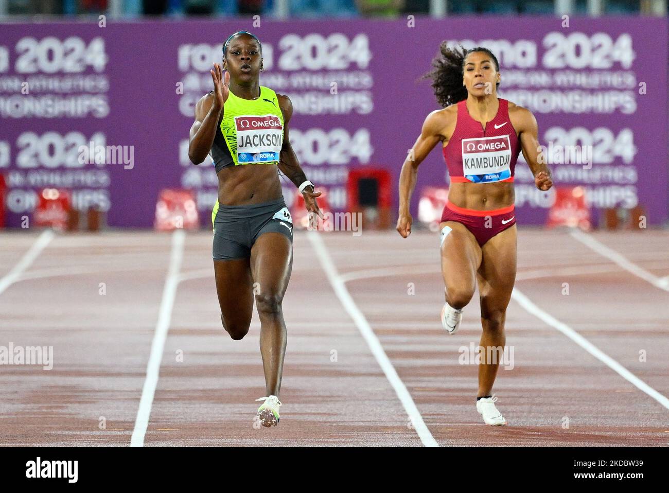 Shericka Jackson (JAM) während der Goldenen Gala der Wanda Diamond League am 09. Juni 2022 im Olympiastadion in Rom (Foto: Fabrizio Corragetti/LiveMedia/NurPhoto) Stockfoto