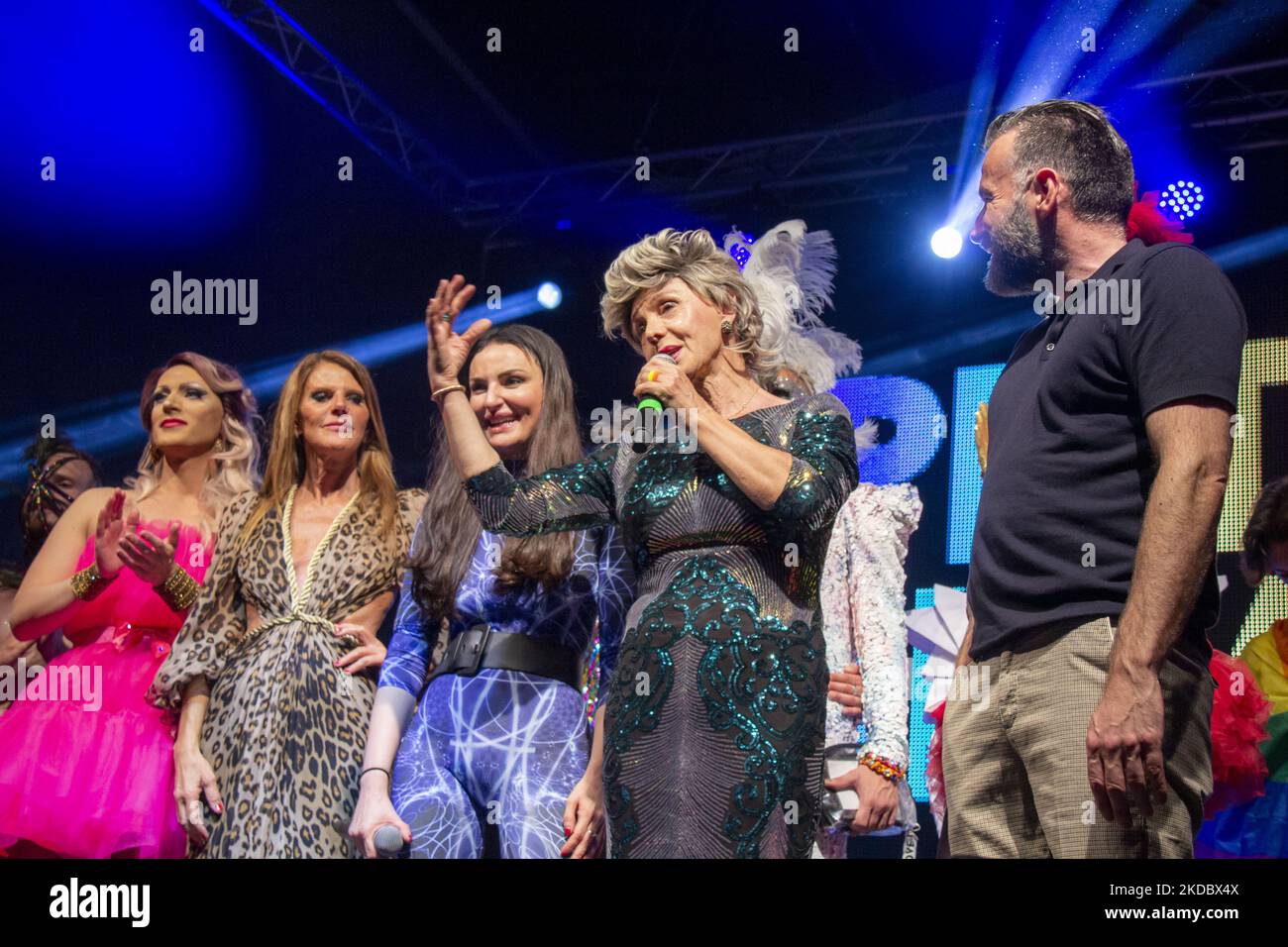 Eröffnungsabend Padova Pride Village 2022, die italienische Sängerin Arisa und die Modestylistin Anna dello Russo waren außergewöhnliche Patinnen (Foto: Mimmo Lamacchia/NurPhoto) Stockfoto