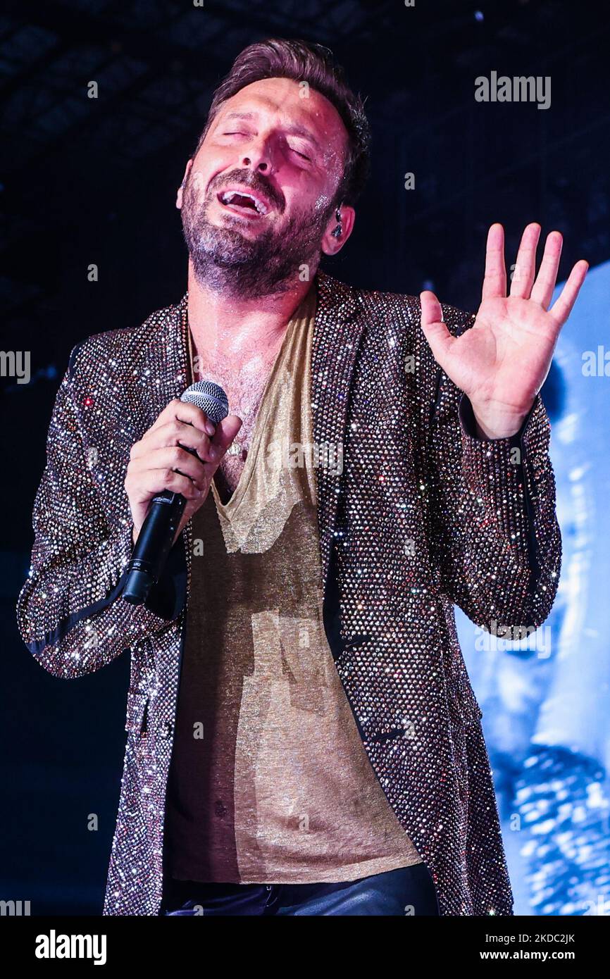 Cesare Cremonini im Stadio Giuseppe Meazza in San Siro in Mailand, Italien, am 13 2022. Juni. (Foto von Mairo Cinquetti/NurPhoto) Stockfoto