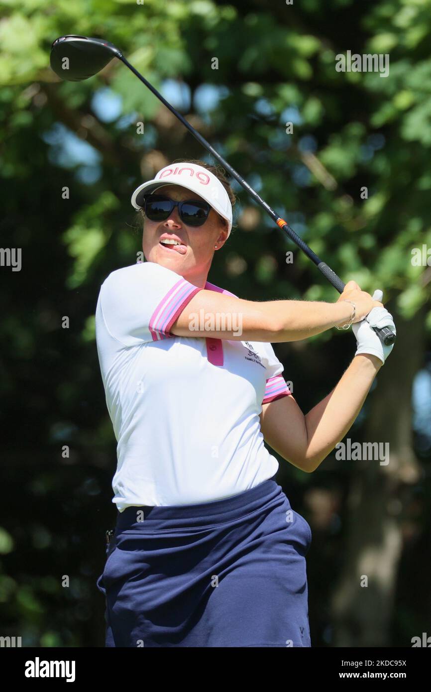 Linnea Johansson aus Bastad, Schweden, trifft am 16. Juni 2022 in der ersten Runde des Meijer LPGA Classic Golfturniers im Blythefield Country Club in Belmont, MI, USA, vom 4. Abschlag. (Foto von Amy Lemus/NurPhoto) Stockfoto