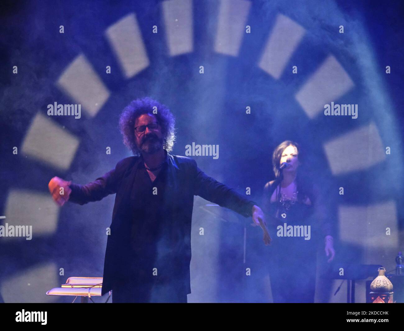 Simone Cristicchi während des italienischen Sängermusikkonzerts Simone Cristicchi - Concerto mistico per Battiato am 19. Juni 2022 im Teatro Romano in Verona, Italien (Foto: Maria Cristina Napolitano/LiveMedia/NurPhoto) Stockfoto