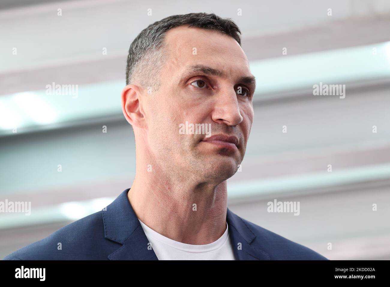 Wladimir Klitschko spricht mit den Medien während des NATO-Gipfels am 29. Juni 2022 in Madrid, Spanien. (Foto von Jakub Porzycki/NurPhoto) Stockfoto