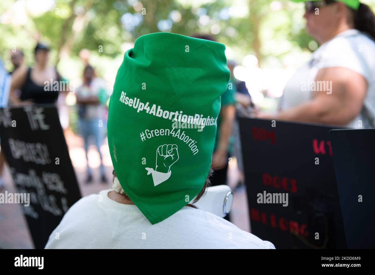 Rise Up 4 Abtreibungsrechte, hält am 4.. Juli 2022 einen Protest vor dem Weißen Haus in Washington DC ab. (Foto von Zach D Roberts/NurPhoto) Stockfoto