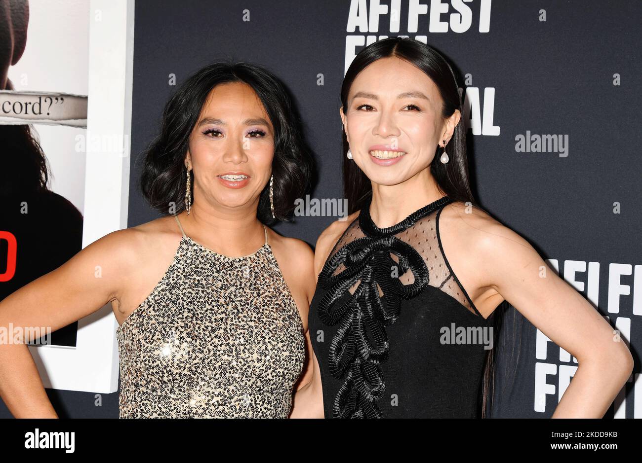 Hollywood, Ca. 04.. November 2022. Rowena Chiu, Angela Yeoh, nimmt am 04. November 2022 in Hollywood, Kalifornien, an einer Sondervorführung von „She Said“ während des AFI-Fests 2022 im TCL Chinese Theatre Teil. Kredit: Jeffrey Mayer/Jtm Fotos/Media Punch/Alamy Live News Stockfoto