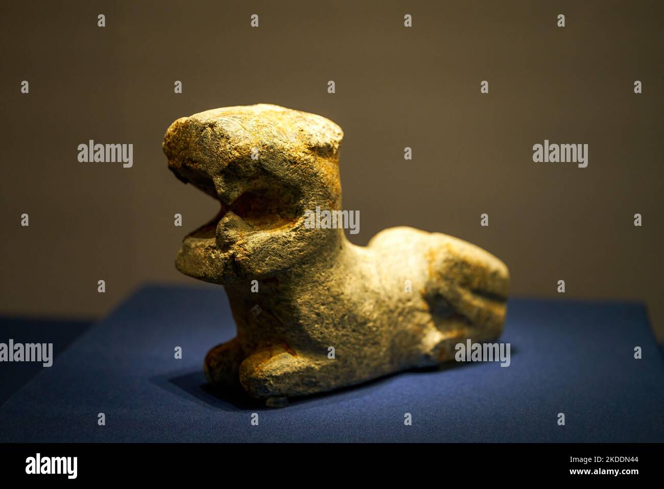 Alte chinesische Tontierfiguren Stockfoto