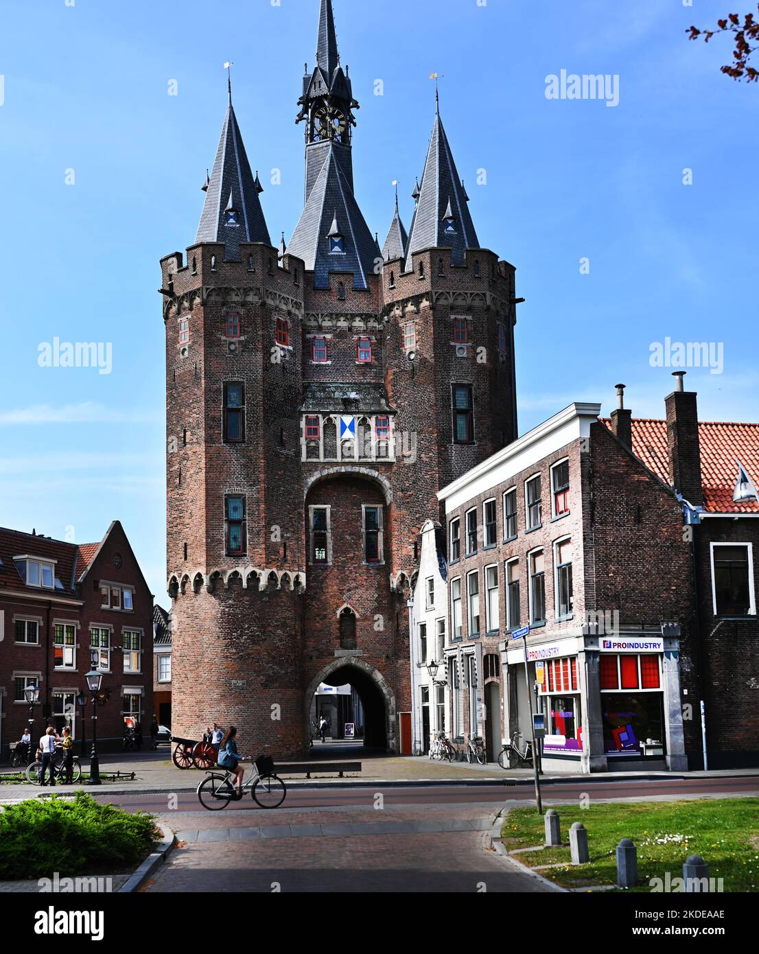 Die Stadt Zwolle, hier am 18,4.2019 gesehen, erhielt bereits 1230 Stadtrechte und war im Mittelalter eine wichtige Stadt in den Niederlanden Stockfoto
