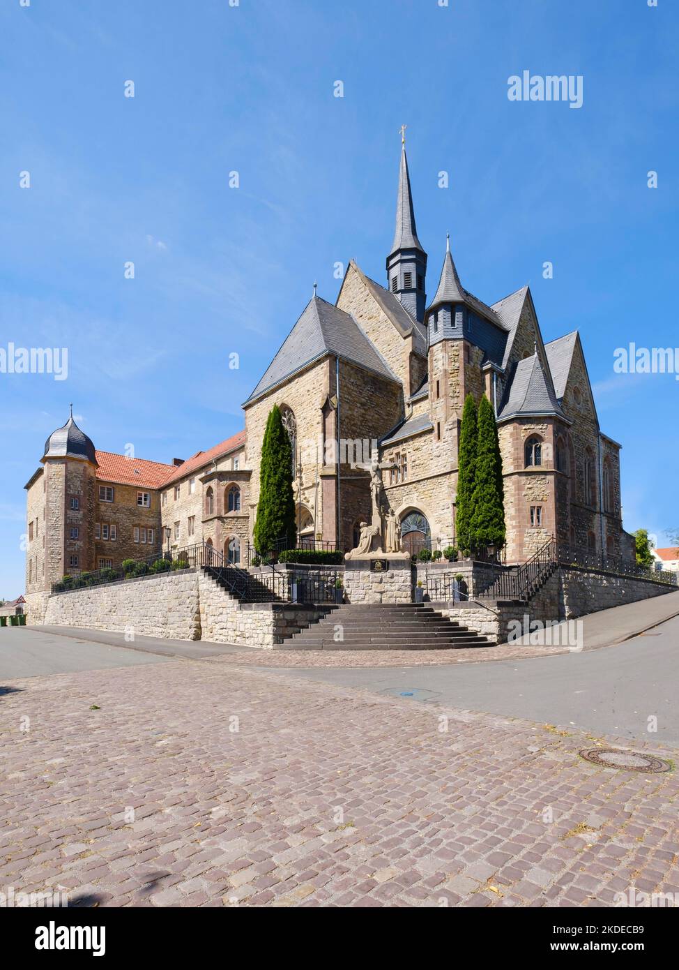 Kloster St. Jakob von Sarug, ehemaliges Dominikanerkloster, syrisch-orthodoxe Kirche, Warburg, Nordrhein-Westfalen, Deutschland Stockfoto