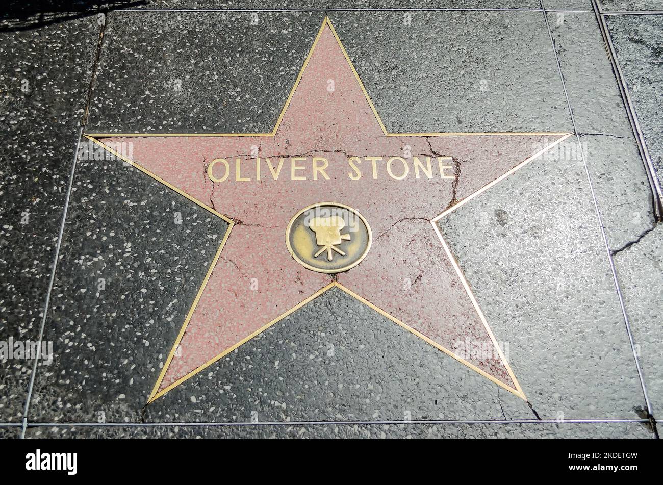 HOLLYWOOD - 26. AUGUST 2012: Oliver Stones Star auf dem Hollywood Walk of Fame, gesehen am 26. August 2012 in Hollywood in Kalifornien. Dieser Stern ist lokalisiert Stockfoto
