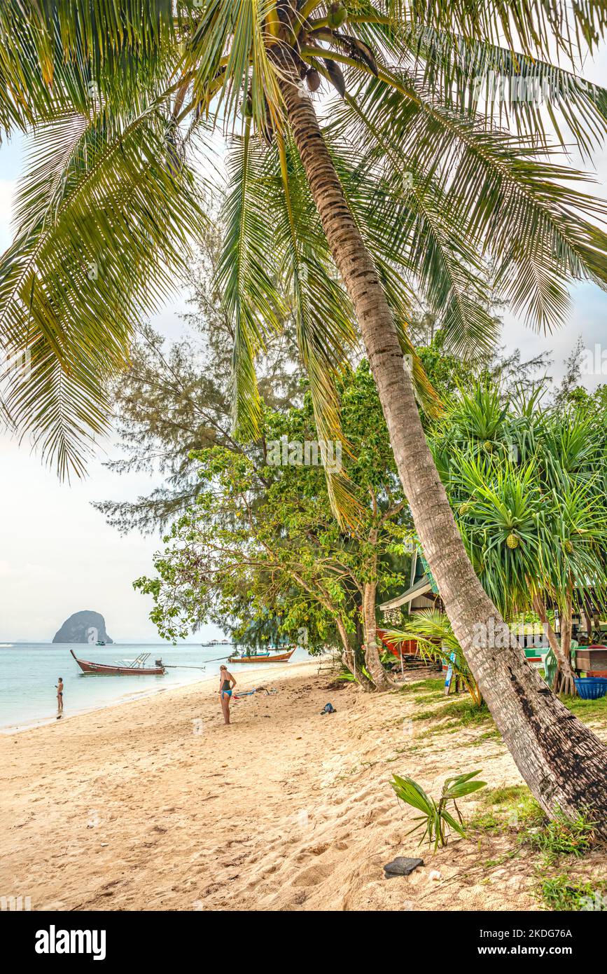 Malerischen Strand von Ko Ngai Insel in der Nähe von Koh Lanta, Krabi, Thailand Stockfoto