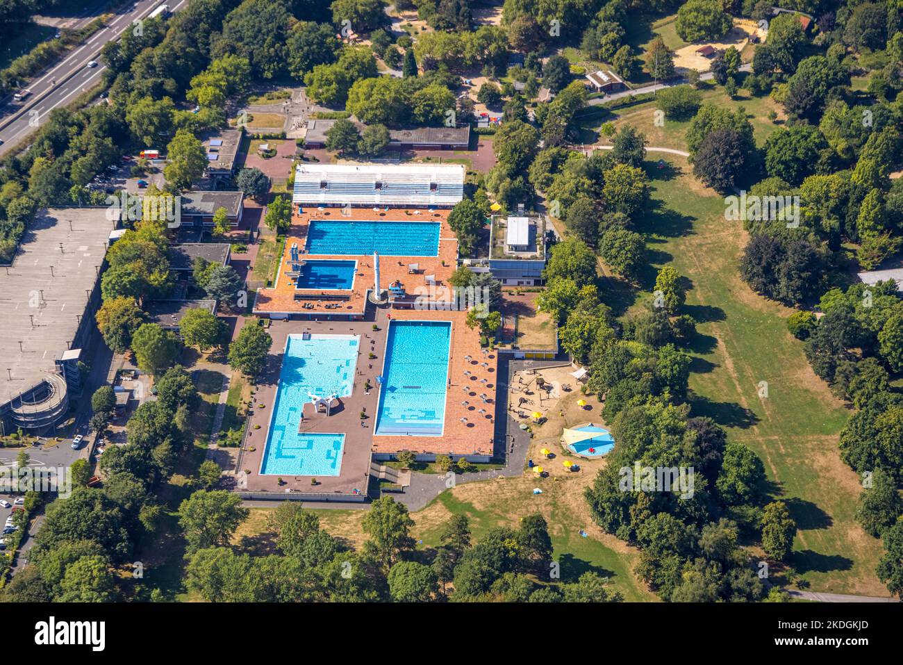 Luftaufnahme, Grugabad, Freibad, Essen-Rüttenscheid, Essen, Ruhrgebiet, Nordrhein-Westfalen, Deutschland, Badehaus, Badeort, DE, Essen, Euro Stockfoto