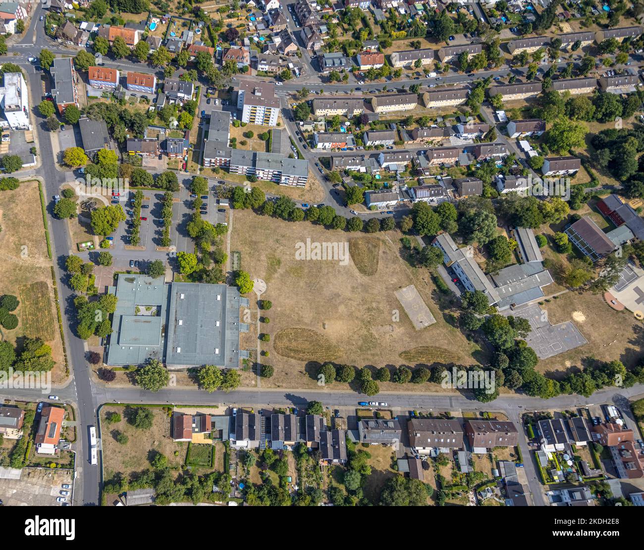 Luftaufnahme, geplanter Grüngürtel in der Sachsenhalle und Kreisbibliothek Heessen, Heessen, Hamm, Ruhrgebiet, Nordrhein-Westfalen, Deutschland, Bauwesen Stockfoto