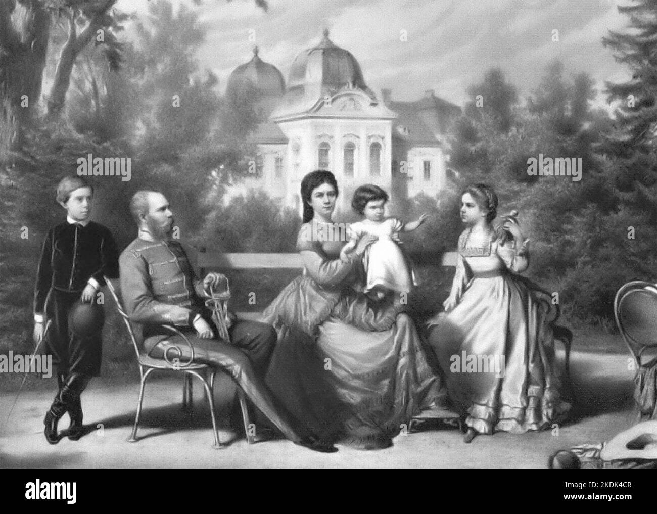 KAISERIN ELISABETH VON ÖSTERREICH (1837-1898) mit ihrem Ehemann König Franz Joseph und ihren Kindern auf Schloss Gödöllö im Jahr 1856. Die Kinder von links: Rudolf, Marie und Gisela. Stockfoto KAISERIN ELISABETH VON ÖSTERREICH (1837-1898) mit ihrem Ehemann König Franz Joseph und ihren Kindern auf Schloss Gödöllö im Jahr 1856. Die Kinder von links: Rudolf, Marie und Gisela. Stockfoto