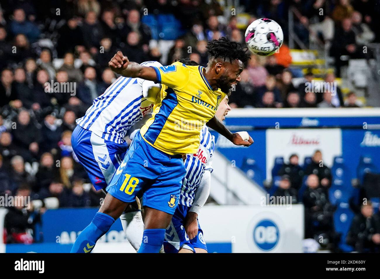 Odense, Dänemark. 06.. November 2022. Kevin Tshiembe (18) von Broendby, DER WÄHREND des Superliga-Spiels 3F zwischen Odense Boldklub und Broendby IF im Nature Energy Park in Odense zu sehen war. (Foto: Gonzales Photo/Alamy Live News Stockfoto