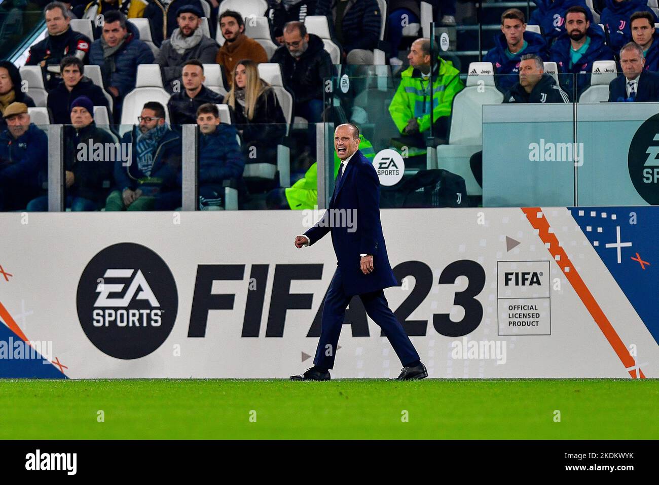 Turin, Italien. 06., November 2022. Cheftrainer Massimiliano Allegri aus Juventus sah während des Serie-A-Spiels zwischen Juventus und Inter im Allianz-Stadion in Turin. (Bildnachweis: Gonzales Photo - Tommaso Fimiano). Stockfoto