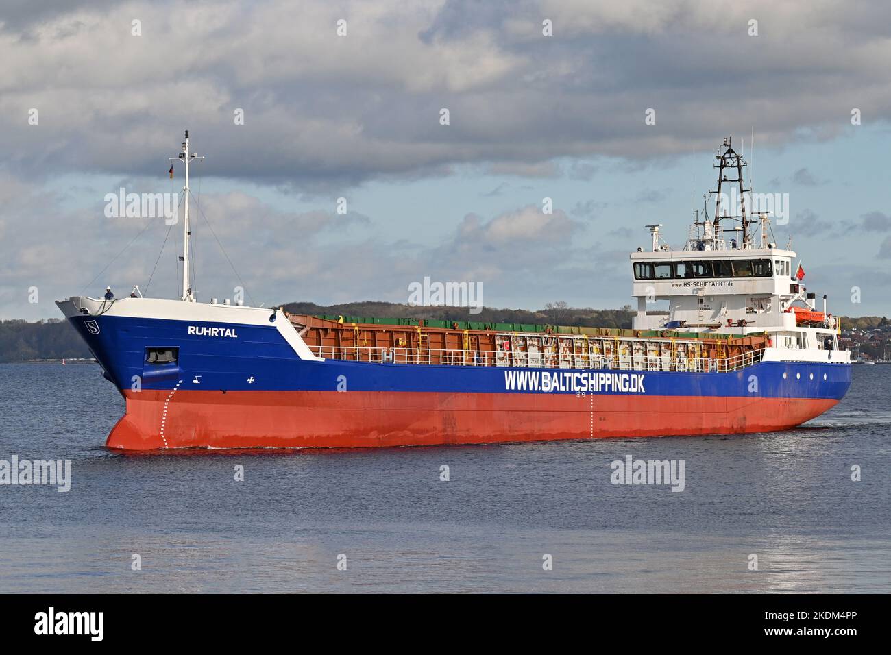 Das General Cargo Schiff RUHRTAL kommt im Hafen von Kiel an Stockfoto