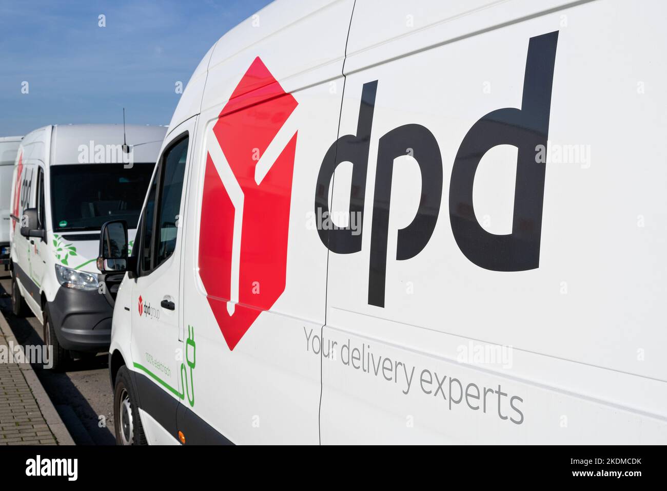 Elektrische Lieferwagen DPD Mercedes-Benz Sprinter Stockfoto