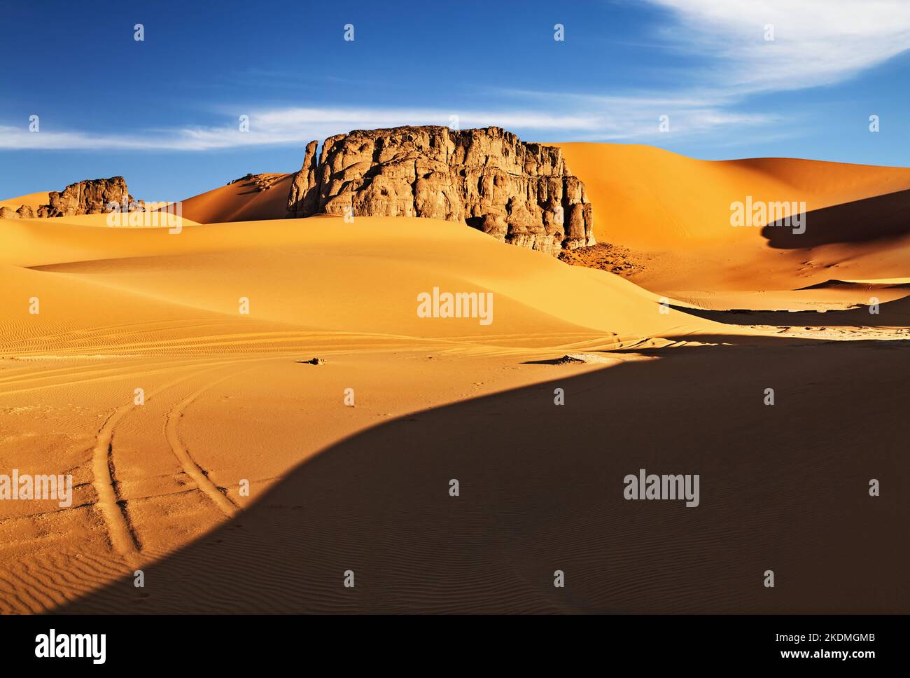 Sanddünen und Felsen, die Wüste Sahara, Algerien Stockfoto