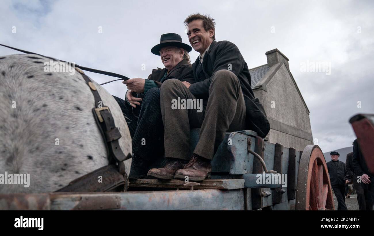 THE BANSHEES OF INISHERIN (2022) BRENDAN GLEESON COLIN FARRELL MARTIN MCDONAGH (DIR) SUCHSCHEINWERFER BILDER/MOVIESTORE SAMMLUNG Stockfoto