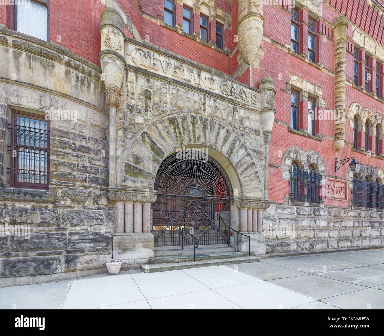 Cleveland Grays waren eine private Miliz; ihre Sandstein- und Backsteinarmee wurde 1894 erbaut. Stockfoto