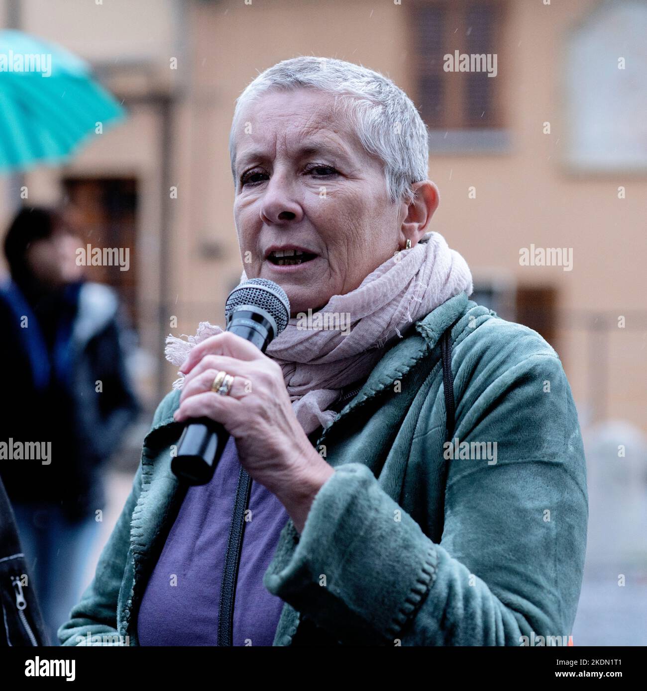 Cuneo, Italien. 30. September 2022. Die Bürgermeisterin von Cuneo, Patrizia Manassero, bei einer öffentlichen Demonstration in der Stadt Stockfoto