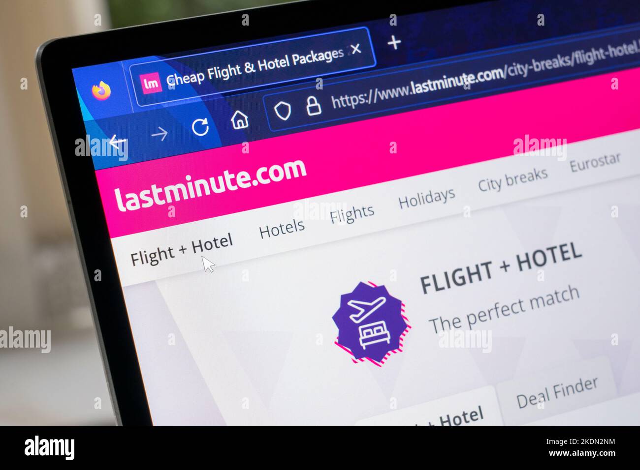 lastminute.com Buchungs-Website auf einem Laptop-Bildschirm - es ist ein britischer Online-Reise- und Freizeithändler Stockfoto