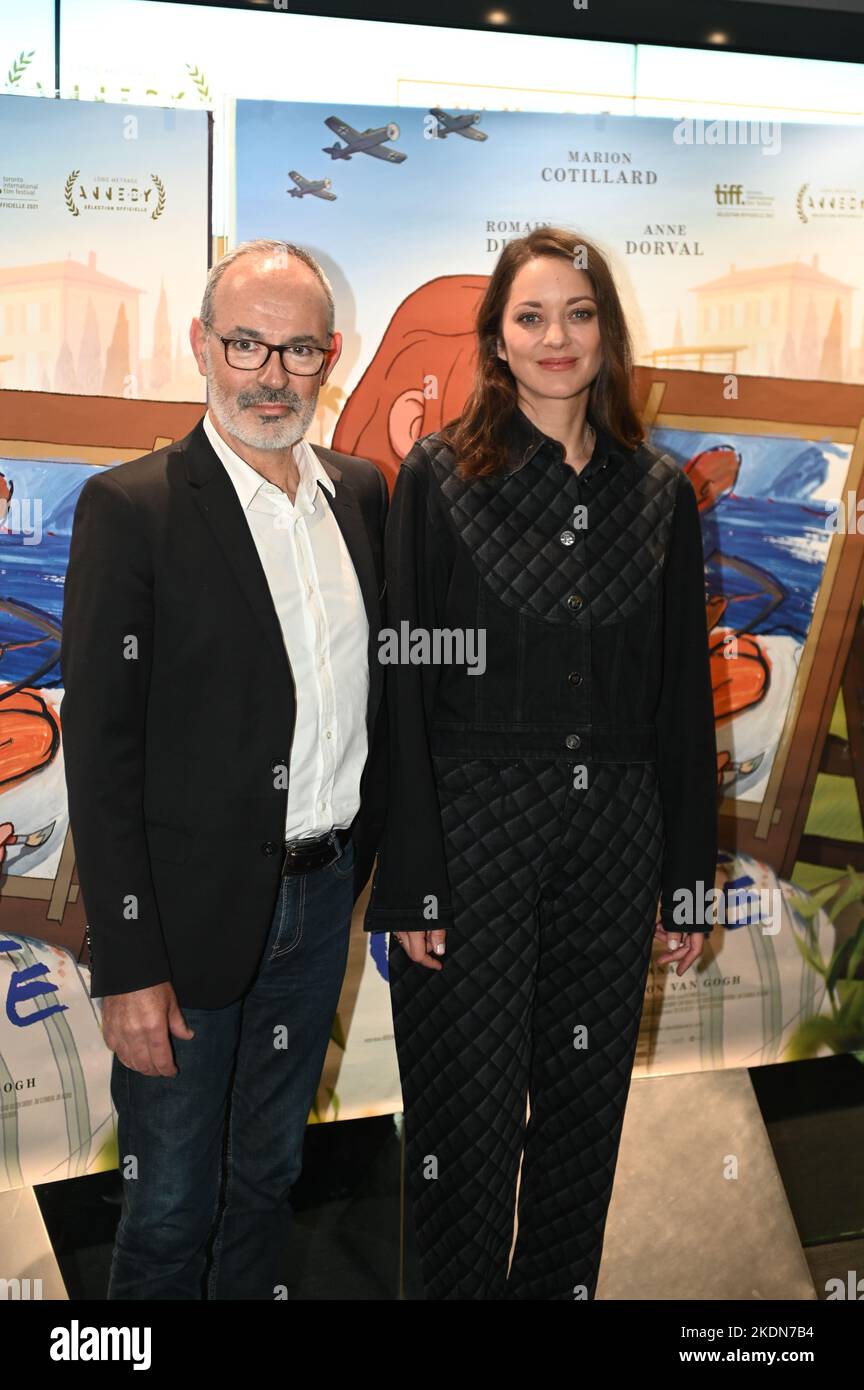 Marion Cotillard , ' Charlotte' von Eric Warin Premiere beim UGC Paris Stockfoto