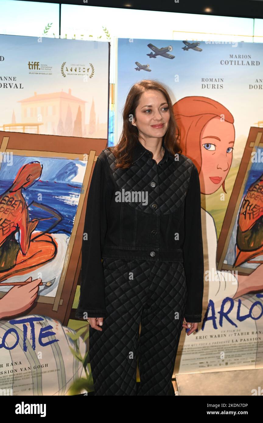 Marion Cotillard , ' Charlotte' von Eric Warin Premiere beim UGC Paris Stockfoto