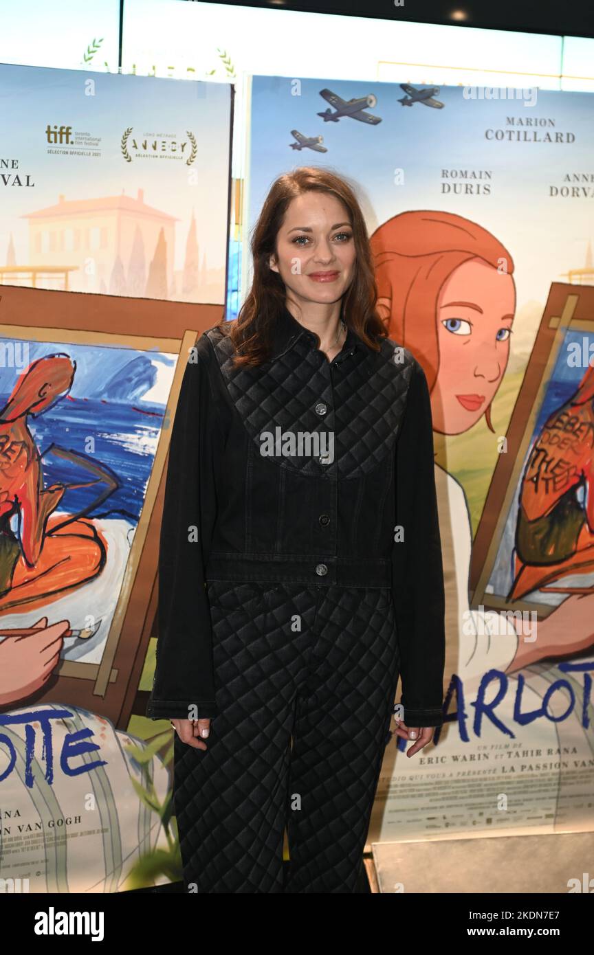 Marion Cotillard , ' Charlotte' von Eric Warin Premiere beim UGC Paris Stockfoto