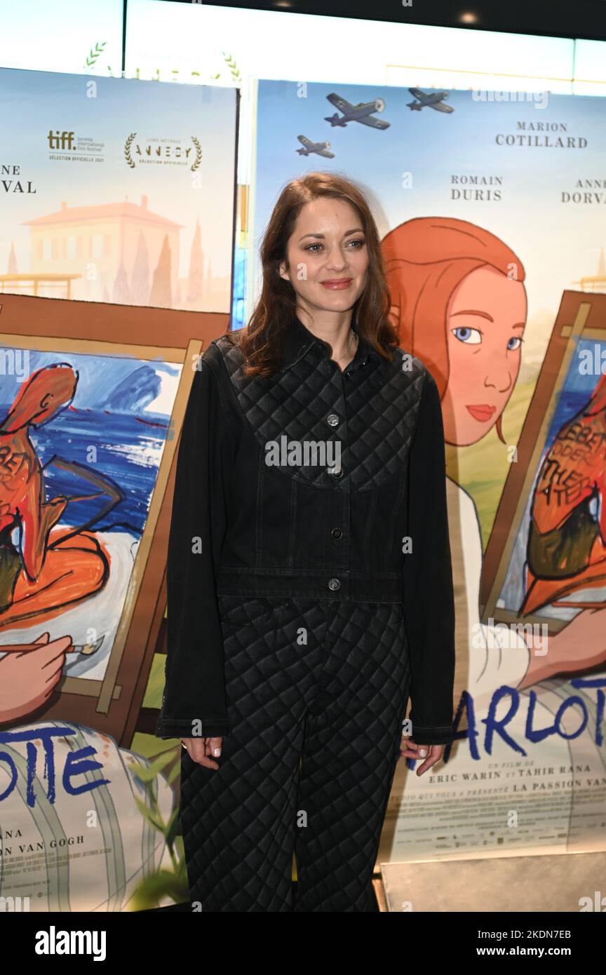 Marion Cotillard , ' Charlotte' von Eric Warin Premiere beim UGC Paris Stockfoto