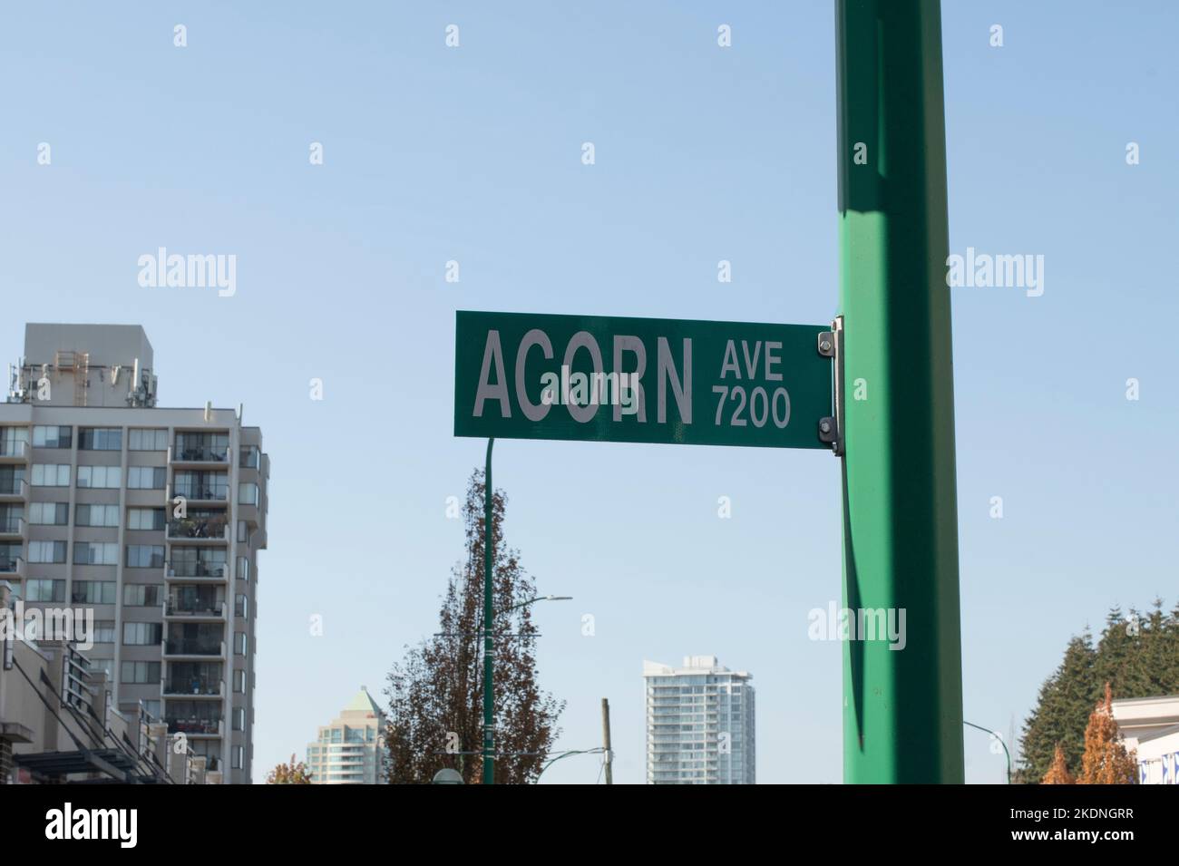 Schild Acorn Avenue in Burnaby, British Columbia, Kanada Stockfoto