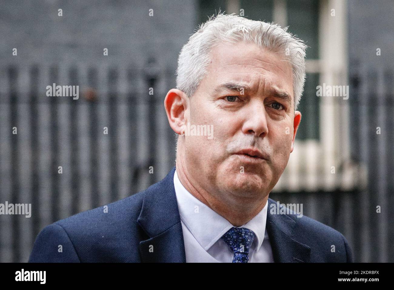 London, Großbritannien. 08.. November 2022. Steve Barclay, MP, Staatssekretär für Gesundheit und Soziales. Konservative Parteiminister nehmen an der wöchentlichen Kabinettssitzung der Sunak-Regierung in der Downing Street 10 in London Teil. Kredit: Imageplotter/Alamy Live Nachrichten Stockfoto