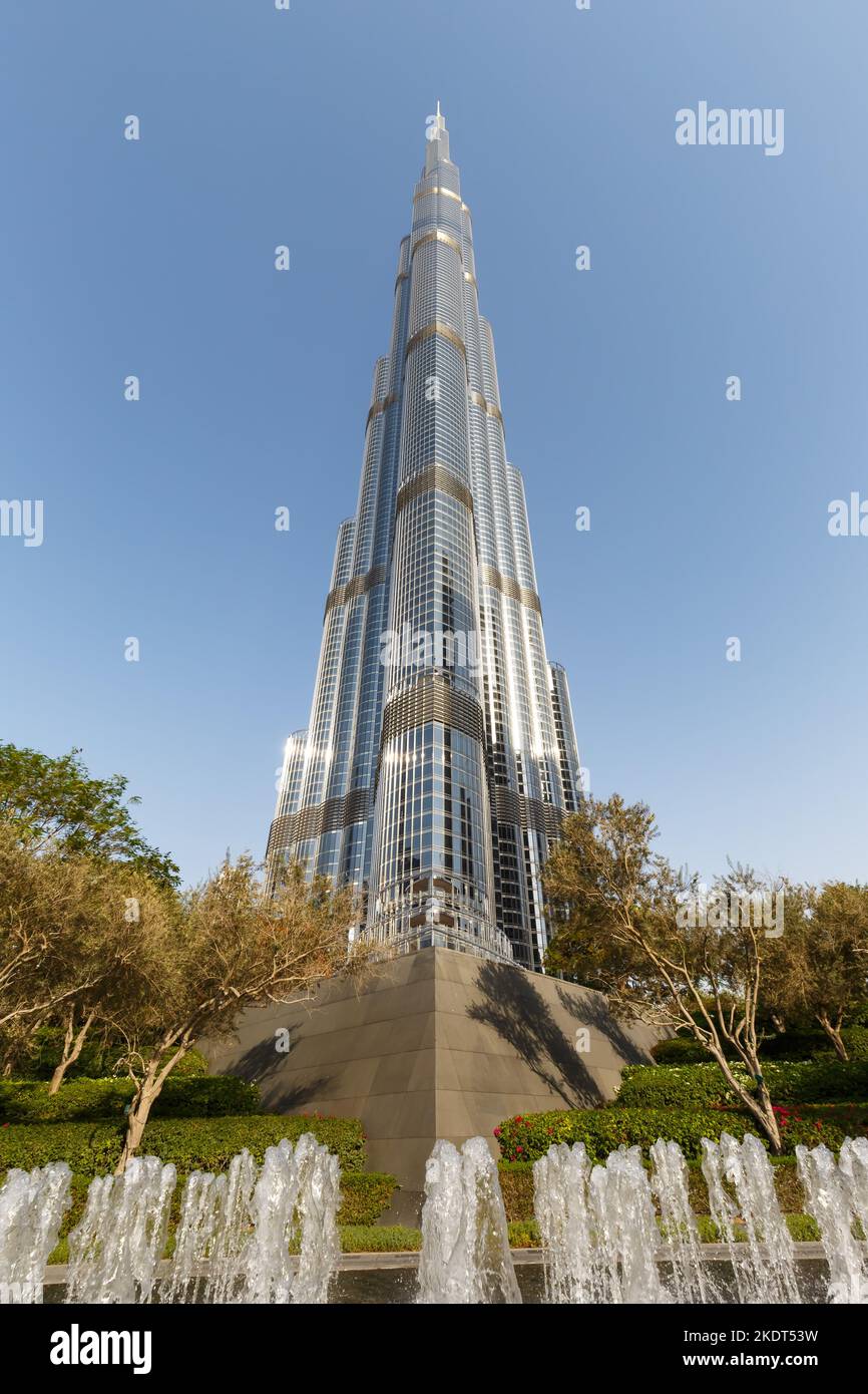 Dubai, Vereinigte Arabische Emirate - 26. Mai 2021: Dubai Burj Khalifa Kalifa Wolkenkratzer Architektur In Dubai, Vereinigte Arabische Emirate. Stockfoto