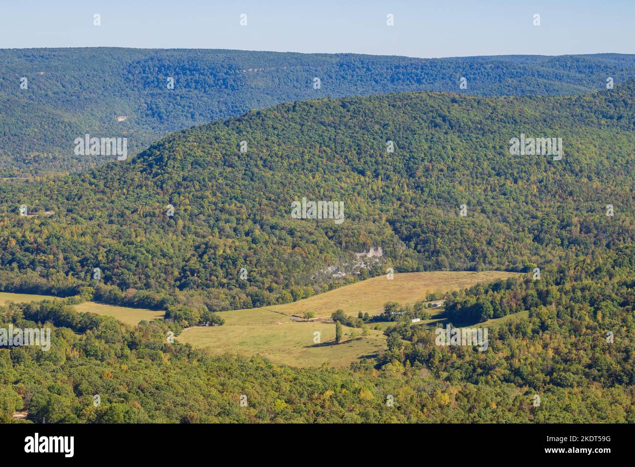 Luftaufnahme der wunderschönen Landschaft vom Scenic Point in Arkansas Stockfoto