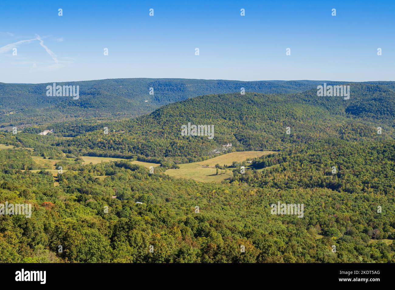 Luftaufnahme der wunderschönen Landschaft vom Scenic Point in Arkansas Stockfoto
