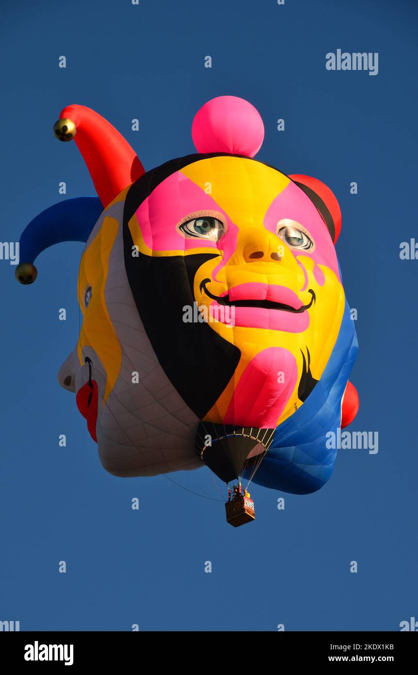 Special Shape Heißluftballons sind bei der jährlichen Albuquerque International Balloon Fiesta sehr beliebt Stockfoto