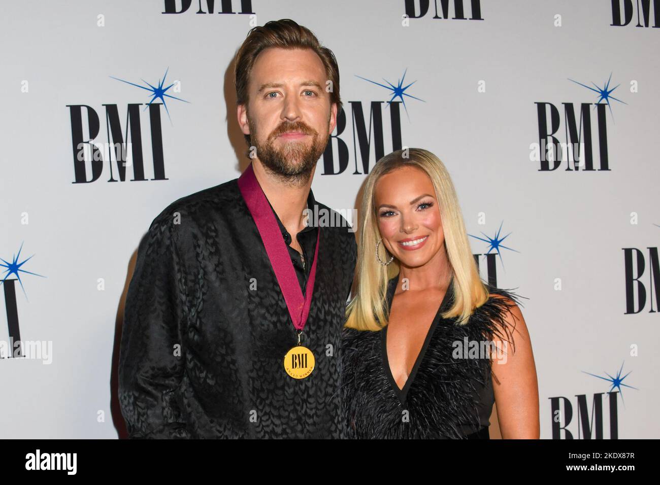 08. November 2022 - Nashville, Tennessee - Charles Kelley, Cassie Kelley. BMI-Länderauszeichnungen 68. bei BMI. (Bild: © AdMedia via ZUMA Press Wire) Stockfoto