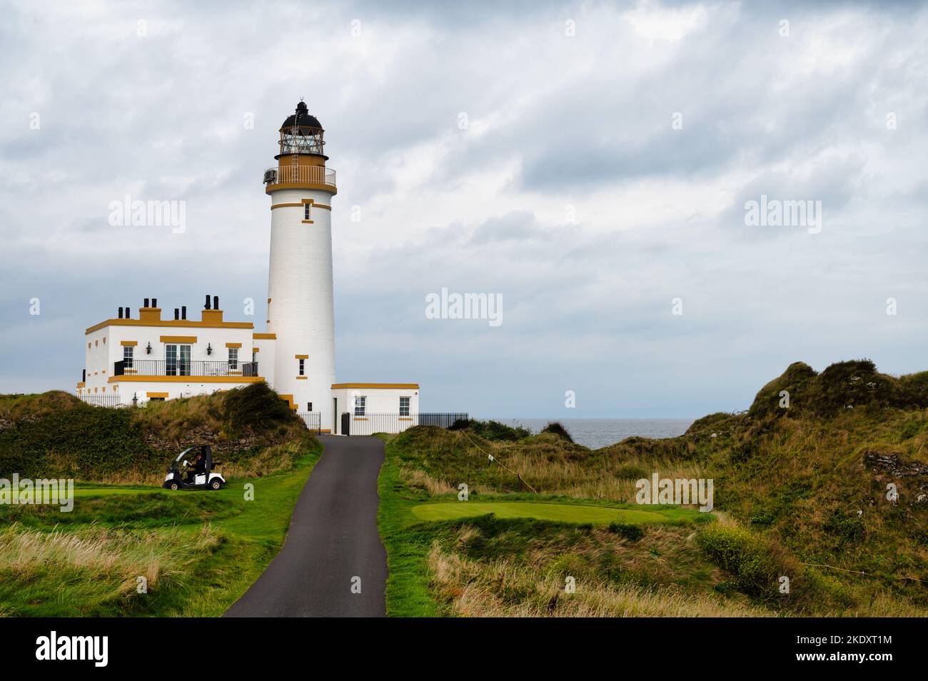 Girvan, Großbritannien – 11. September 2022: The Turnberry Lighthouse an der Westküste Schottlands. Stockfoto