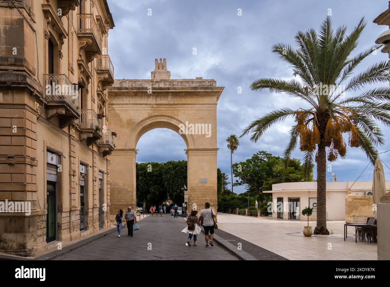 Porta reale in der Barockstadt Noto. Sizilien, Italien. Stockfoto